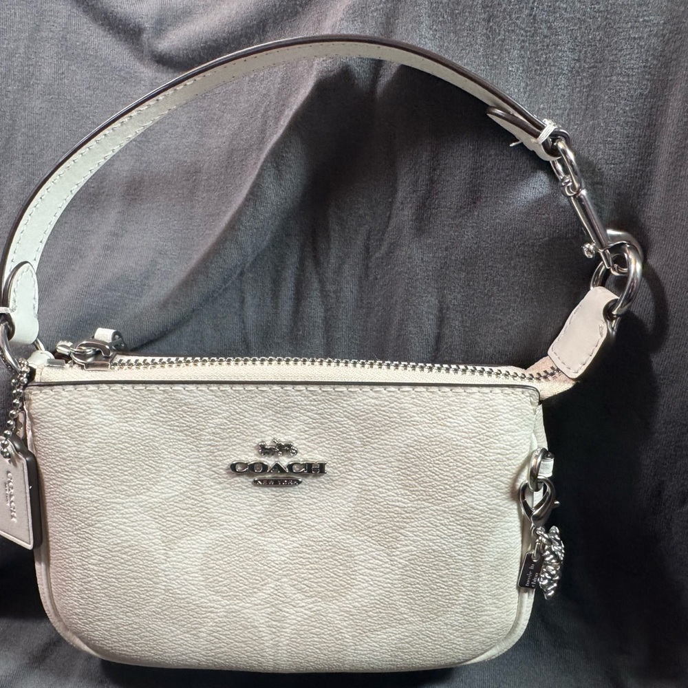 Signature Nolita 15 With Charm - Picture 1 of 4